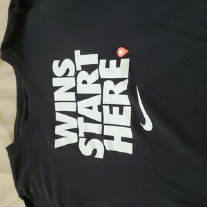 Nike black t-shirt teens
